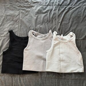 LOT OF TANK TOPS